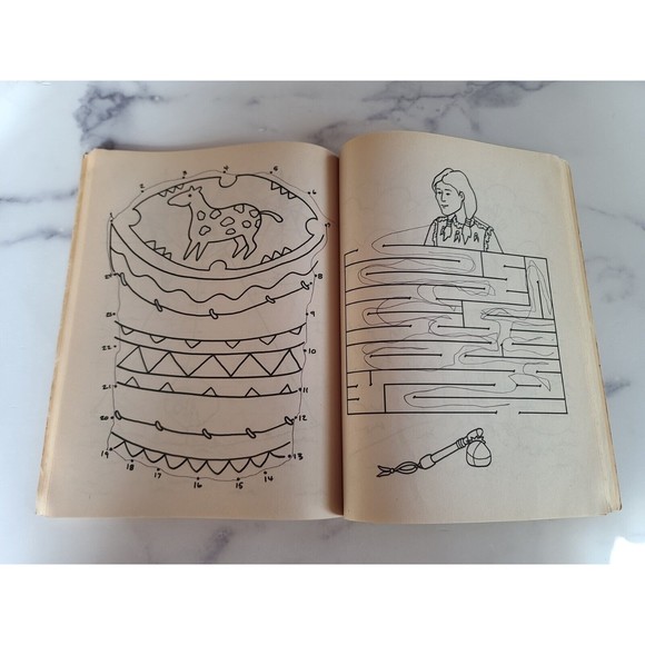 Pocahontas Coloring Book - Picture 8 of 10